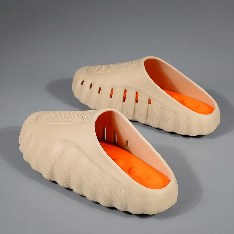 New Men's Slippers Outdoor Soft Thick Sole Slides Breathable Sandals Non-Slip Bathroom Slippers Lightweight Summer Beach Sandals