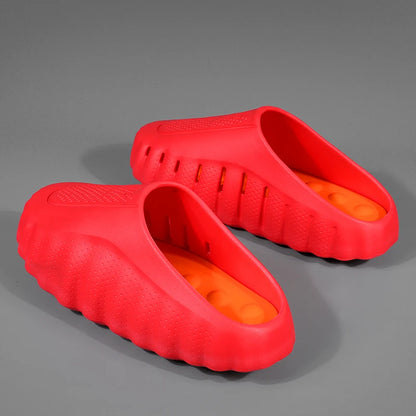 New Men's Slippers Outdoor Soft Thick Sole Slides Breathable Sandals Non-Slip Bathroom Slippers Lightweight Summer Beach Sandals